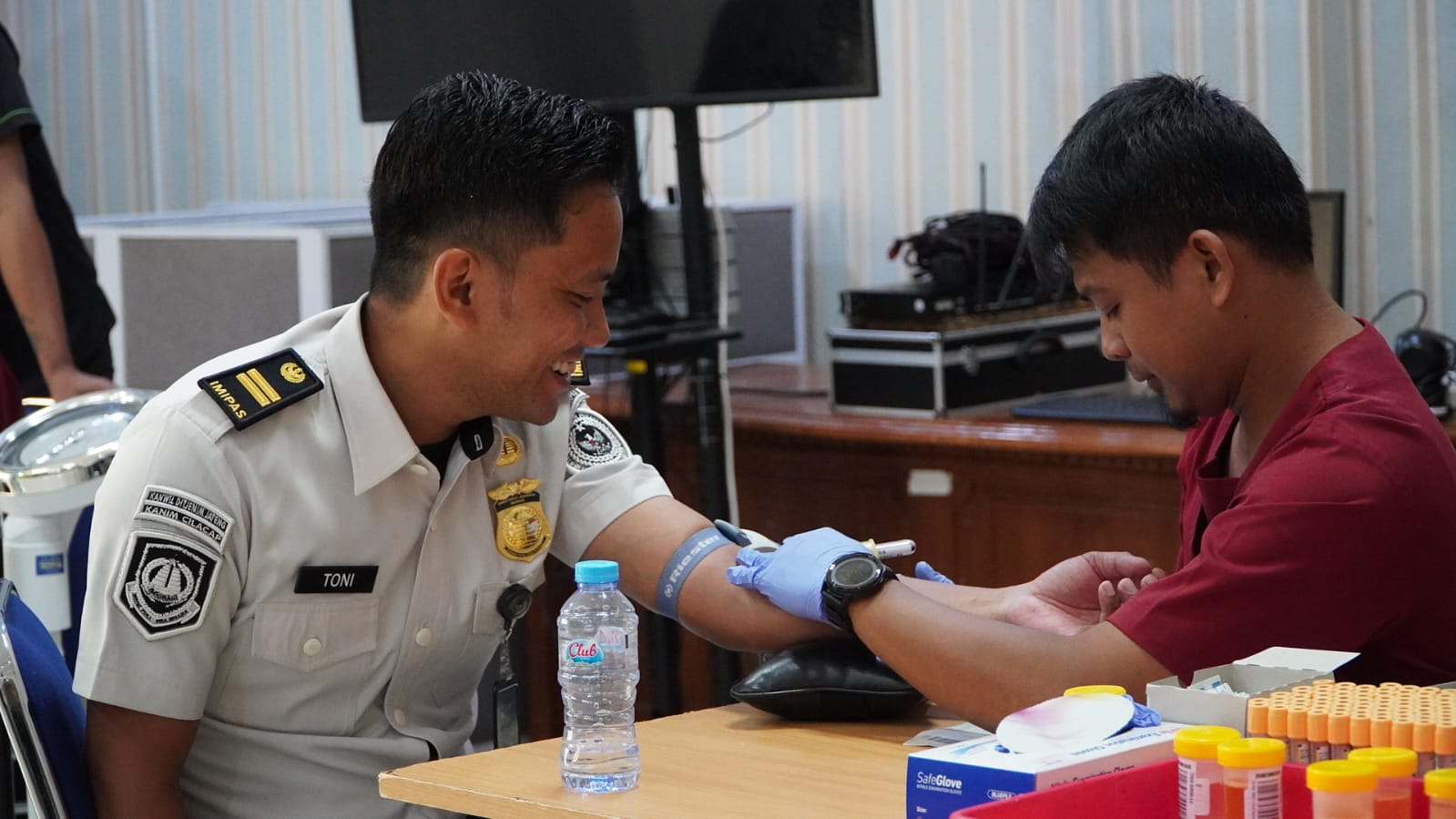 Imigrasi Cilacap melaksanakan kegiatan Pemeriksaan Kesehatan atau Medical Check Up bagi seluruh pegawai 